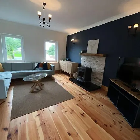 An Teach Baboige - The Doll House - Apartment Kildare
